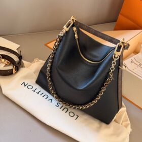 Louis Vuitton Multipass Bag