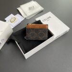 ⁦CELINE WALLET 9.5×7.5×3cm⁩ – תמונה ⁦2⁩