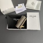 ⁦CELINE WALLET 9.5×7.5×3cm⁩ – תמונה ⁦2⁩