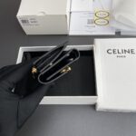 ⁦CELINE WALLET 9.5×7.5×3cm⁩ – תמונה ⁦4⁩