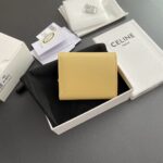 ⁦CELINE WALLET 10.5×9×3cm⁩ – תמונה ⁦2⁩