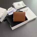 ⁦CELINE WALLET 10.5×9×3cm⁩ – תמונה ⁦2⁩