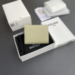 ⁦CELINE WALLET 10.5×9×3cm⁩ – תמונה ⁦2⁩
