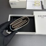 ⁦CELINE WALLET 10.5×8.5×4cm⁩ – תמונה ⁦4⁩