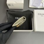 ⁦CELINE WALLET 10×7.5×2cm⁩ – תמונה ⁦3⁩