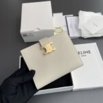 ⁦CELINE WALLET 11.5×14×2cm⁩ – תמונה ⁦4⁩