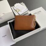 ⁦CELINE CARD HOLDER 13×9.5cm⁩ – תמונה ⁦2⁩