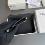 ⁦CELINE CARD HOLDER 11×7.5×2cm⁩ – תמונה ⁦4⁩