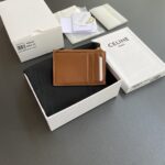 ⁦CELINE CARD HOLDER 11×7.5×2cm⁩ – תמונה ⁦2⁩