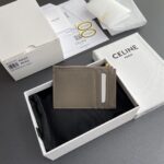 ⁦CELINE CARD HOLDER 11×7.5×2cm⁩ – תמונה ⁦2⁩