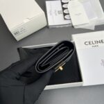 ⁦CELINE WALLET 10.5×9×3cm⁩ – תמונה ⁦3⁩