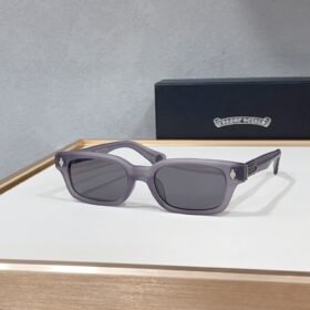 CHROME HEARTS