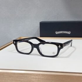 CHROME HEARTS