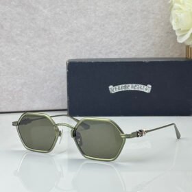 CHROME HEARTS
