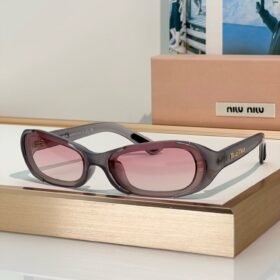 MIU MIU