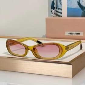 MIU MIU